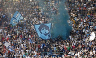 Un tribune du Stade San Paolo, à Naples