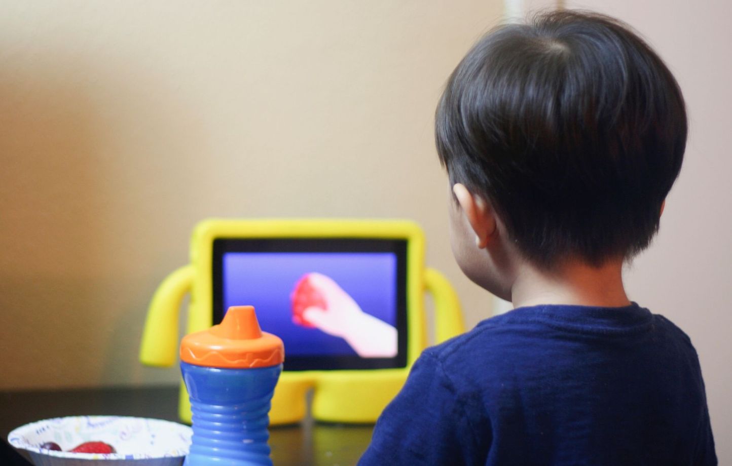 Les enfants sont de plus en plus touchés par l'utilisation des écrans. Image d'illustration.