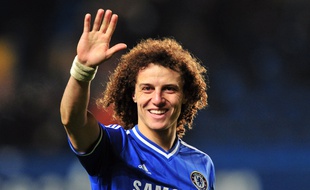 Le défenseur David Luiz lors d'un match entre Chelsea et Swansea City, à Stamford Bridge à Londres, le 26 décembre 2013.