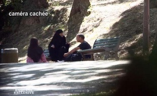 Capture d'écran de l'émission «Enquête exclusive» diffusée sur M6 le 11 novembre 2012 montrant Souad, la soeur de Mohamed Merah.
