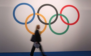 Les anneaux olympiques (illustration).