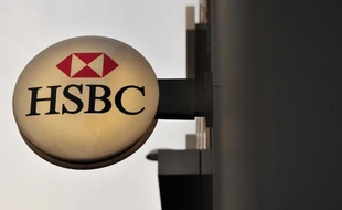 Le géant bancaire britannique HSBC a indiqué à son tour lundi être visé par l'enquête de plusieurs autorités sur de possibles manipulations du marché des changes, une nouvelle affaire potentiellement explosive pour le monde de la finance.