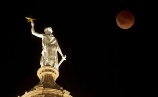 Quatre «lunes de sang» en 18 mois: la fin du monde est de retour