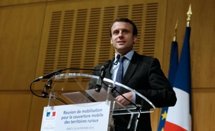 Le ministre français de l’Économie Emmanuel Macron à Paris le 24 février 2016