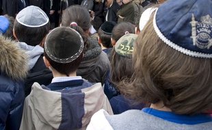 Des enfants portant une kippa. (Illustration)