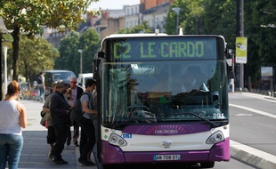NANTES, le 04/06/2013 Un chronobus de la TAN