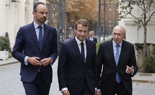 Le Premier ministre Edouard Philippe, le président de la République Emmanuel Macron et le ministre de l'Intérieur Gérard Collomb, le 6 septembre 2017 à Paris.