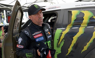 Le Français Stéphane Peterhansel, le leader du Dakar chez les autos, le 9 janvier 2013, à Arica (Chili).