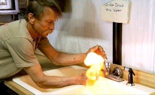 Un extrait de Gasland, le documentaire de Josh Fox sur la fracturation hydraulique