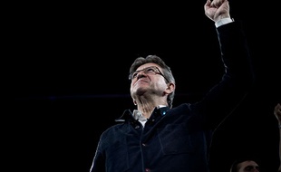 Mélenchon séduit même à droite.
