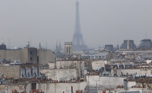 Les pics de pollution se sont multipliés ces dernières années dans la capitale française.