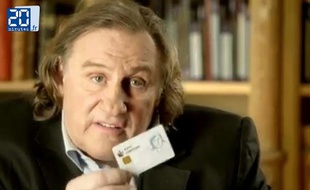 Gérard Depardieu dans un spot publicitaire pour la banque russe Sovetsky.