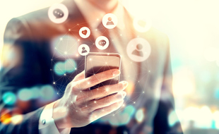 Construire un réseau professionnel passe aujourd'hui nécessairement par internet.