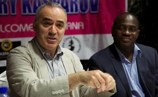 L'ancien champion du monde russe d'échecs Garry Kasparov, opposant au président Vladimir Poutine, a estimé jeudi que les Jeux d'hiver de Sotchi allaient promouvoir la dictature dans le pays, et a appelé les athlètes à protester.