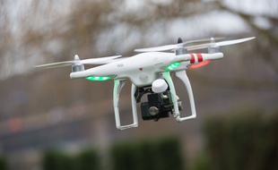 Illustration d'un drone en vol, à Namur en Belgique, le 14 janvier 2014.