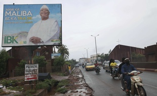 Une affiche électorale du président malien sortant Ibrahim Boubacar Keïta, à Bamako le 18 juillet 2018.