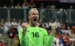 La France s'est qualifiée pour la finale du tournoi messieurs de handball des JO en battant, comme il y a quatre ans la Croatie 25 à 22 (mi-temps: 12-10) en demi-finale, vendredi à Londres.