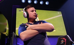 Corentin Thuillier est devenu champion du monde de FIFA, célèbre jeu vidéo de foot sur console