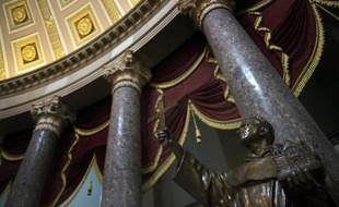 Une statue du père Junipero Serra exposée dans le Capitole à Washington le 30 janvier 2015