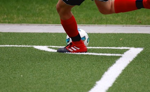 Illustration de jeu de football.