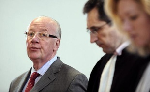L'ancien directeur général de Sup de Co Amiens, Jean-Louis Mutte, condamné à six mois d'emprisonnement avec sursis pour harcèlement moral, a formé un pourvoi en cassation, a-t-on appris jeudi auprès du parquet général de la cour d'appel d'Amiens.