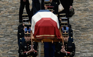 Un hommage national a été rendu à Arnaud Beltrame, tué après s'être substituté à un otage de Trèbes.