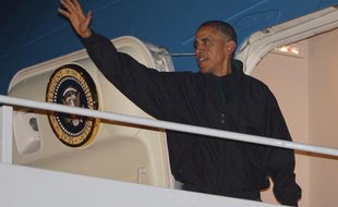 Le président des Etats-Unis Barack Obamasur le point de quitter Washington, le 9 novembre 2014, pour une tournée en Chine, Birmanie et Australie