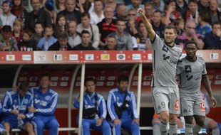 André-Pierre Gignac célèbre un but au Roudourou contre Guingamp, le 23 août 2014.