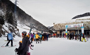 Le 2 décembre, des skieurs dans la station andorrane de Grandvalira.