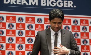 Nasser Al-Khelaïfi va faire l'objet d'une enquête de la commission d'éthique de la Fifa, a annoncé l'instance internationale le 13 octobre 2017.