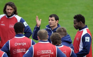 Les entraîneurs du XV de France ont opté pour la stabilité pour le grand examen de la tournée d'automne contre l'Australie, samedi (20h45) au Stade de France, avec quelques retouches dont le retour de Fulgence Ouedraogo en troisième ligne et de Jérôme Porical à l'arrière.
