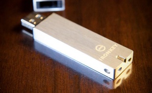 Une clé USB haute sécurité de Lockheed Martin