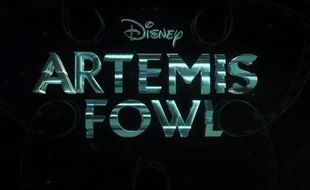 Il s'agit d'une adaptation des romans de l'écrivain irlandais Eoin Colfer.