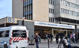 Jacques Chirac est hospitalisé à la Pitié-Salpétrière depuis le 18 septembre 2016.