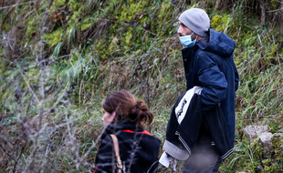 Cédric Jubillar lors d'une battue le 23 décembre pour rechercher Delphine, disparue dans la nuit du 15 au 16 décembre.