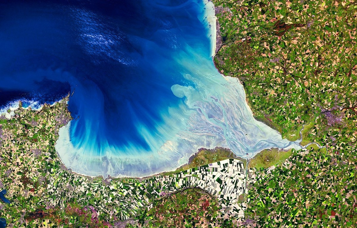 Le spectaculaire cliché spatial de la baie du mont Saint-Michel