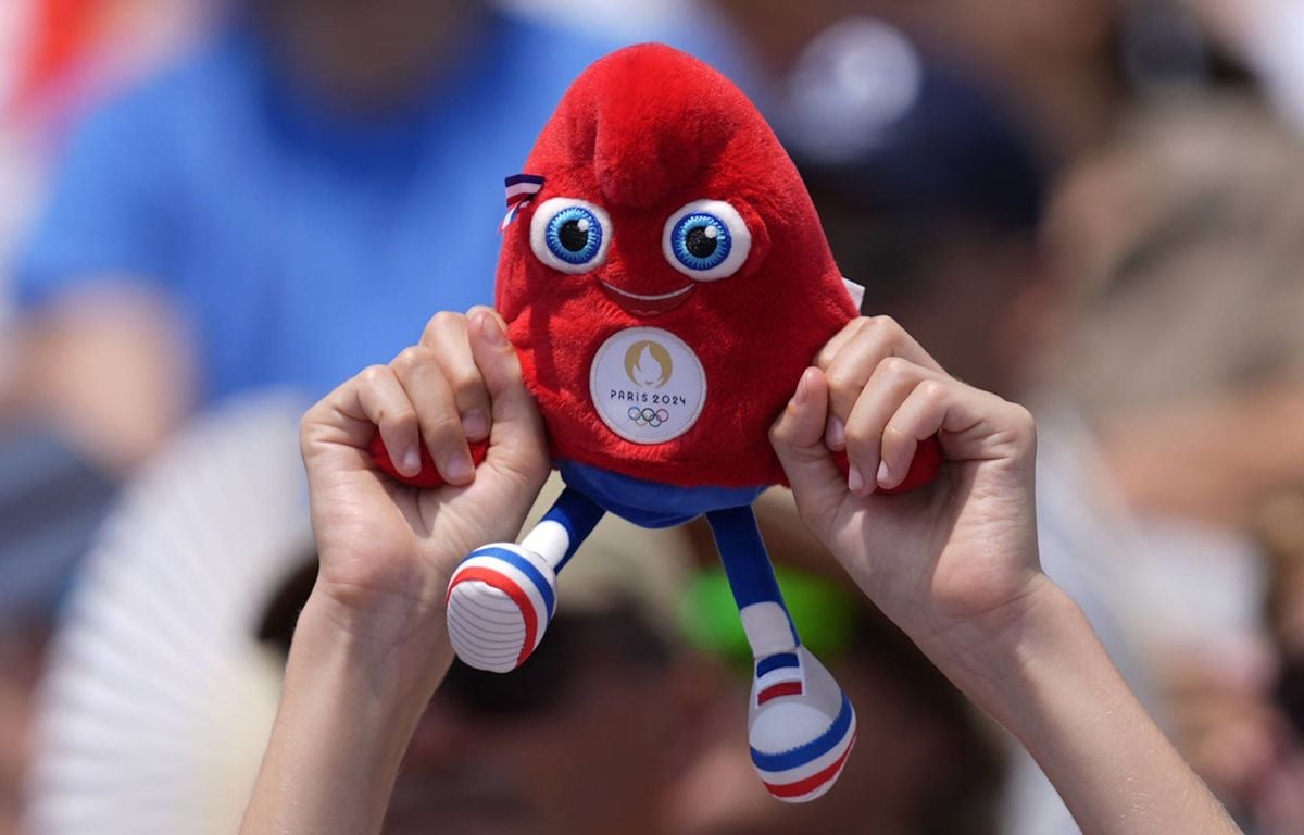 JO de Paris 2024 : « C'est l'un des symboles les plus intenses de notre pays », la Phryge toujours adorée des Français