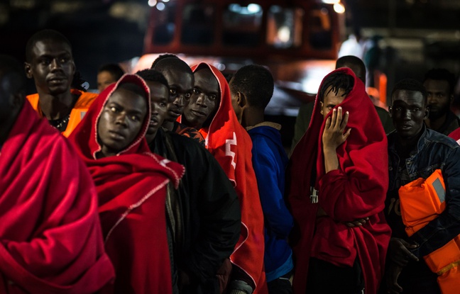 Migrants: Rome met la pression sur l'UE et obtient un partage