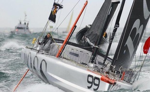 Le Français Armel Le Cléac'h occupait toujours la première place du Vendée Globe mardi matin dans l'Atlantique sud, devant son compatriote François Gabart et le Britannique Alex Thomson, dans le trio de tête pour la première fois depuis le départ.