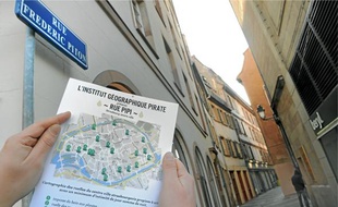 Rue Frédéric-Piton, une ruelle perpendiculaire à la place Kléber recensée sur la carte, le pipi sauvage est un fléau.