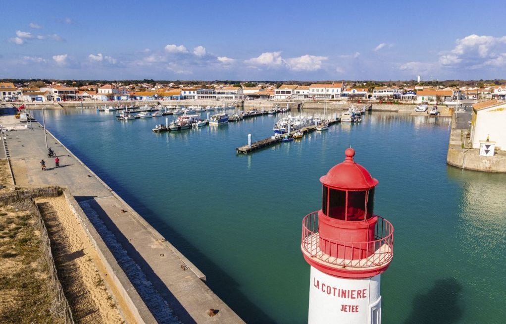 EN DIRECT Ile d'Oléron : Dix blessés dont quatre graves, une enquête pour assassinats ouverte...