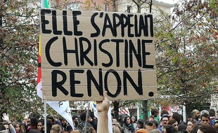 Profs d'école, directrices et directeurs ont manifesté ce jeudi à la mémoire de Christine Renon