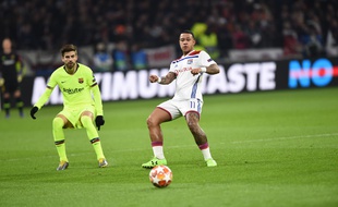 Depay face à Barcelone