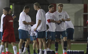 Les joueurs de la Norvège ont porté un maillot avec une inscription demandant le respect des droits humains au Qatar avant leur match de qualification, le 24 mars 2021 à Gibraltar.