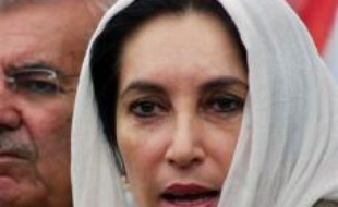 L'ex-figure de l'opposition pakistanaise Benazir Bhutto allait "prouver" publiquement que le camp du président Pervez Musharraf allait "truquer" les prochaines législatives pour se maintenir au pouvoir, avant qu'elle ne soit assassinée jeudi, a assuré mardi son parti.