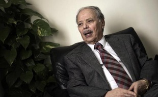 Ahmed Ben Helli,secrétaire-général adjoint de la Ligue arabe le 24 mars 2012 au Caire