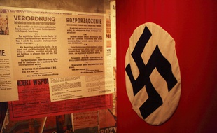 Un drapeau nazi (photo d'illustration)