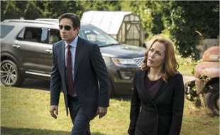 Fox Mulder et Dana Scully (David Duchovny et Gillian Anderson) dans la dixième saison de «X Files».