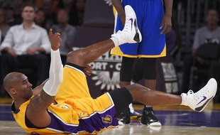 Le joueur des Lakers, Kobe Bryant, le 9 octobre 2014 face à Golden State.