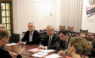 Mercredi soir, Claude Bartolone a apporté son soutien aux Restos du cœur.